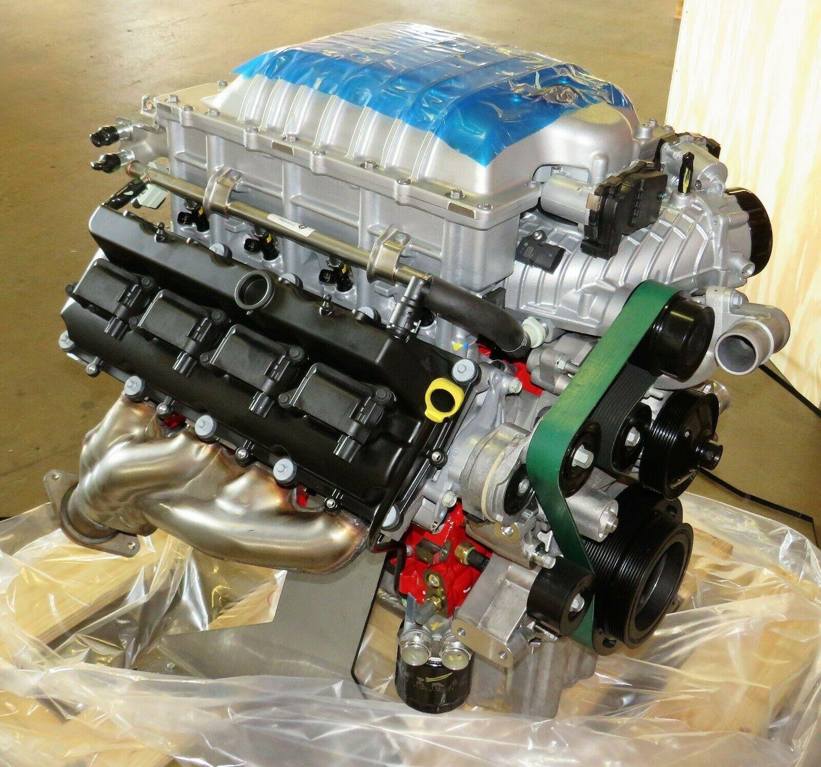 Buy Mopar 6.2L Supercharged Crate HEMI Engine